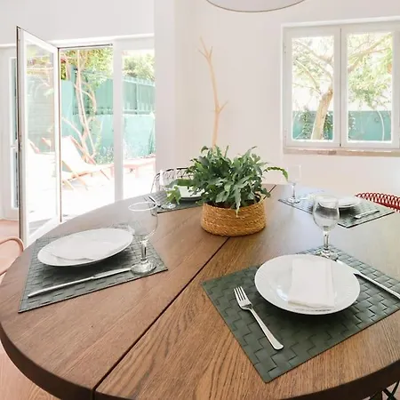 Center Family With Courtyard * Cascais