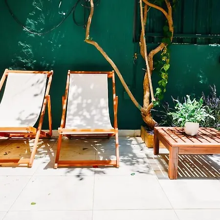 Apartment Center Family With Courtyard Cascais